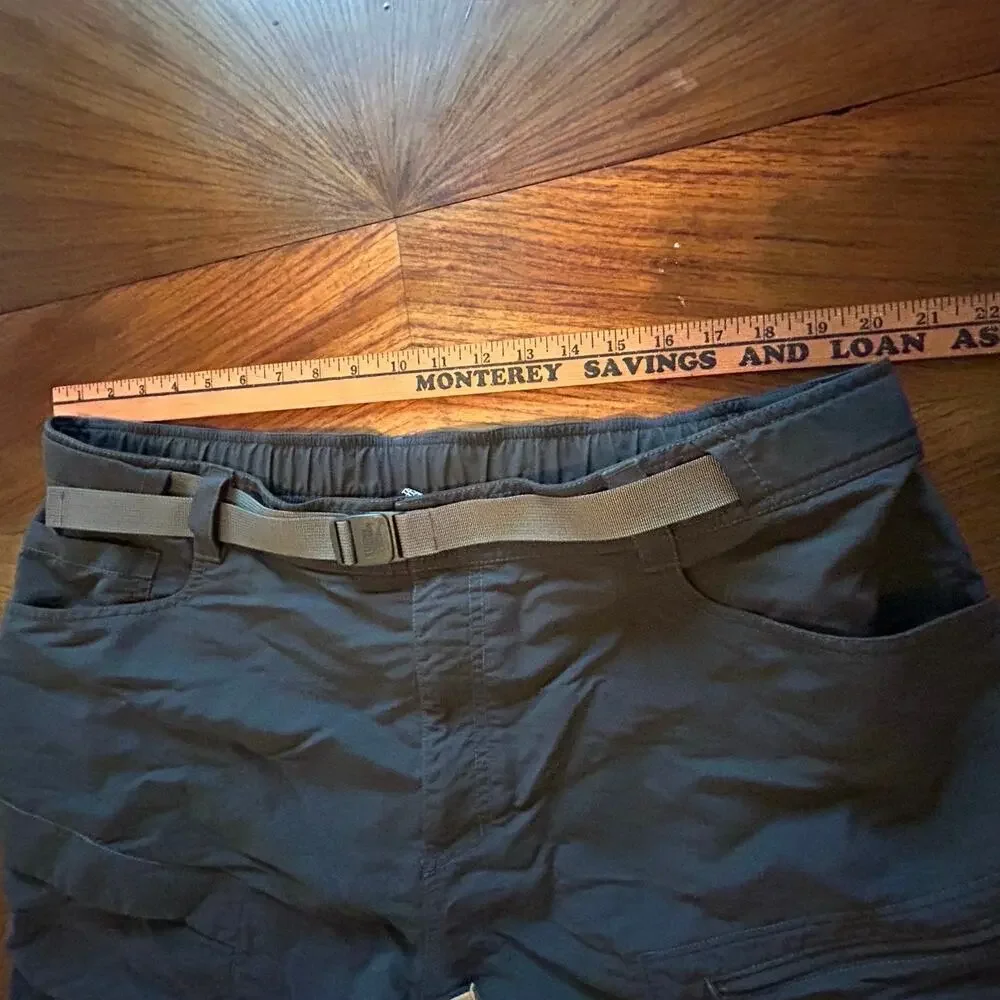 The North Face Shorts Mens  XXL Gray Hiking Camp Climb Outdoor  Belted Nylon